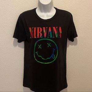 Like New!!!  Nirvana Short Sleeve T-Shirt Size Small